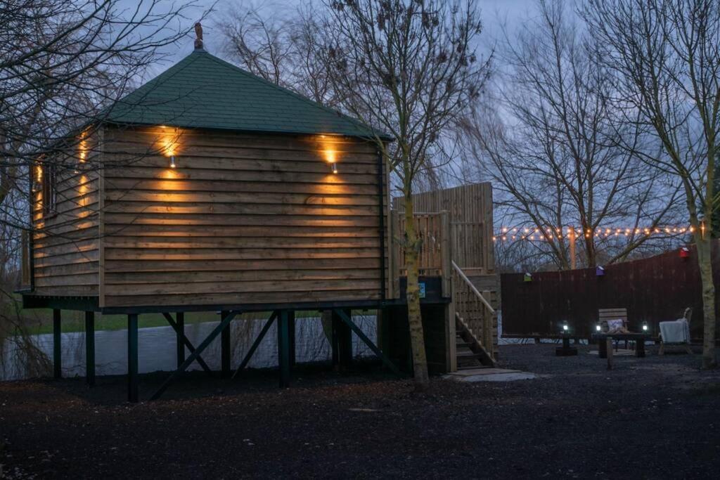Old Leake The Treehouse - Sleeps 4 빌라 외부 사진